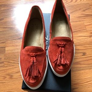 NEW! Naturalized Rosalie, suede shoes with tassels